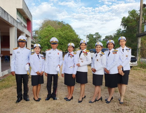 ร่วมพิธีถวายพระพรชัยมงคล